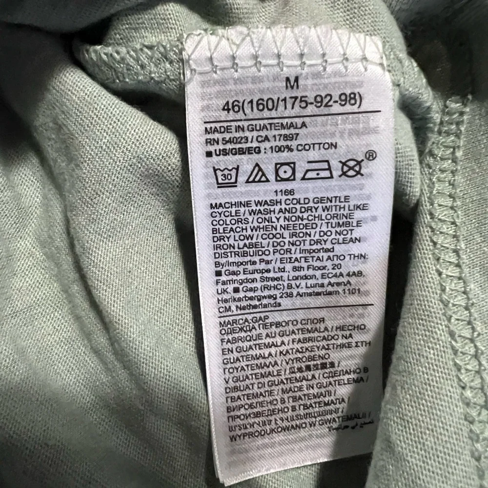 NWT GAP|Forever Soft V-Neck Tee|Size Medium - Picture 7 of 7